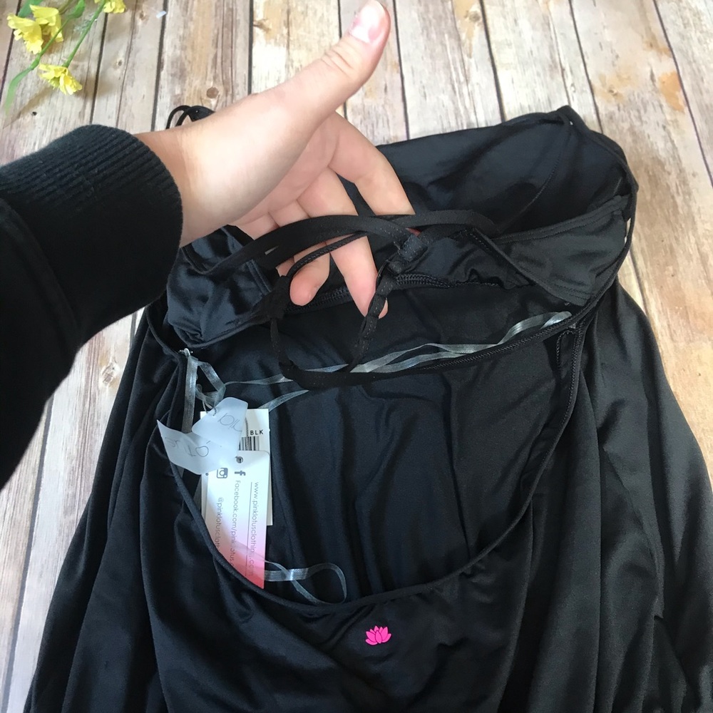 Pink lotus Black athletic romper - Picture 7 of 7
